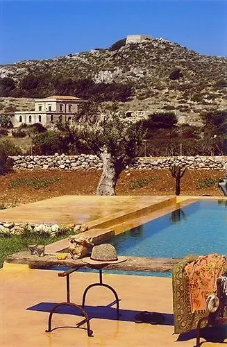 Lisola Residence Levanzo 0*,  Italia