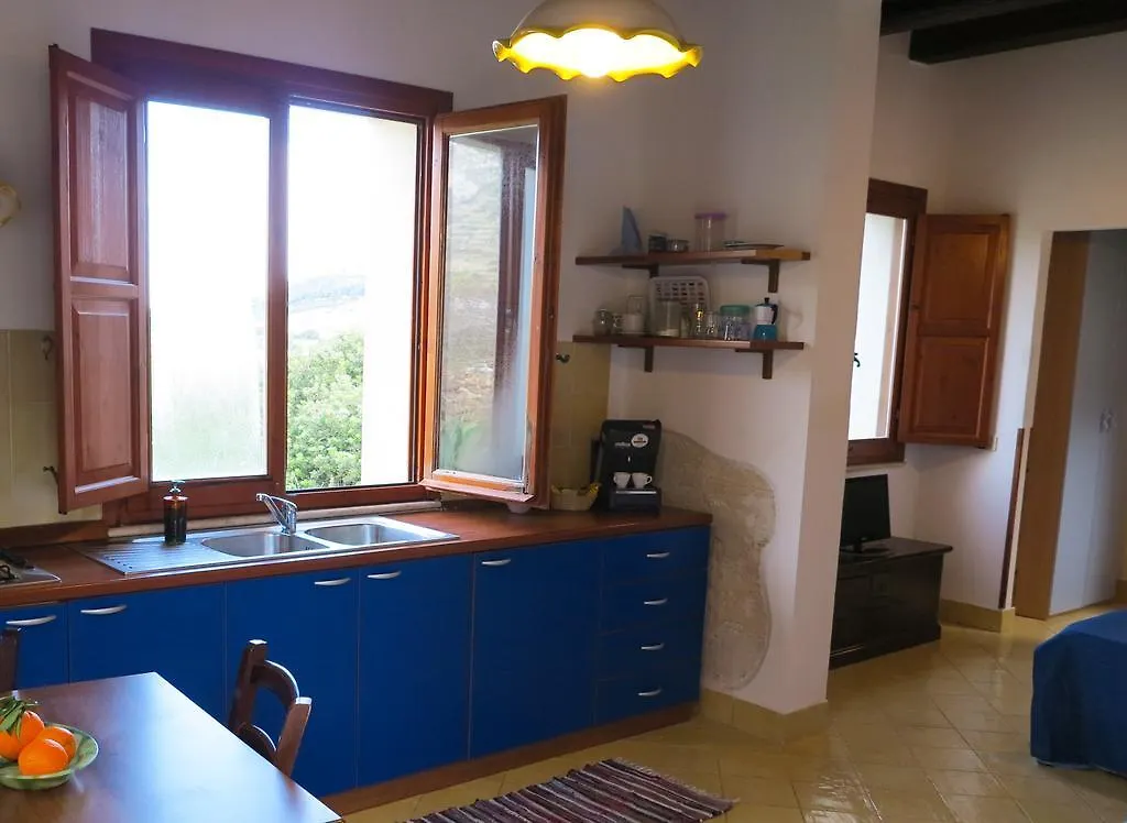 Lisola Residence Levanzo 0*,