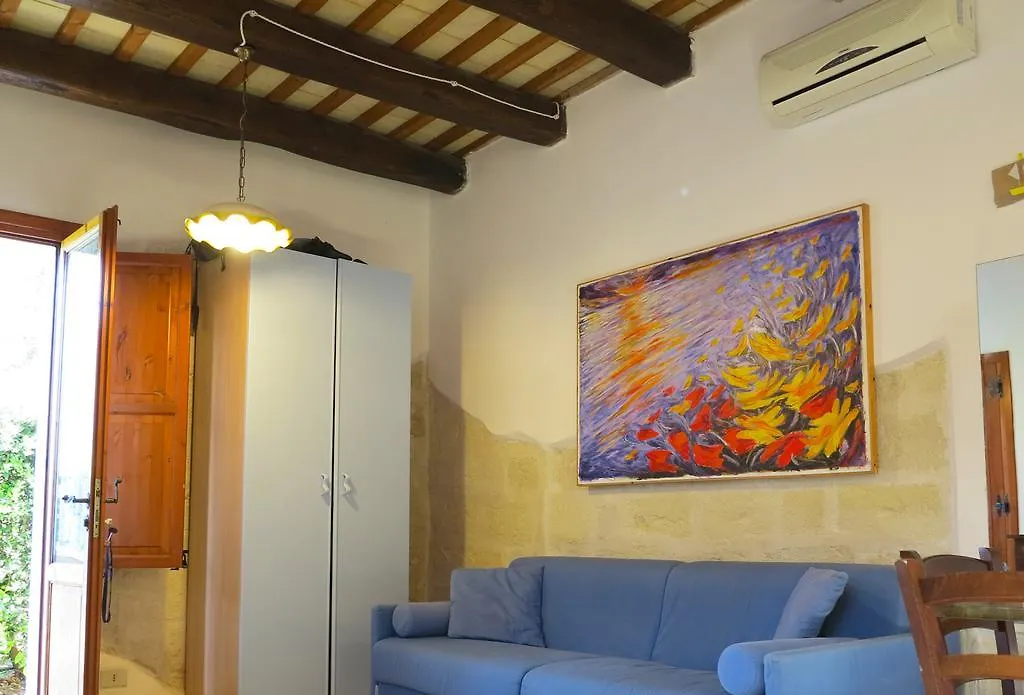 Lisola Residence Levanzo 0*,